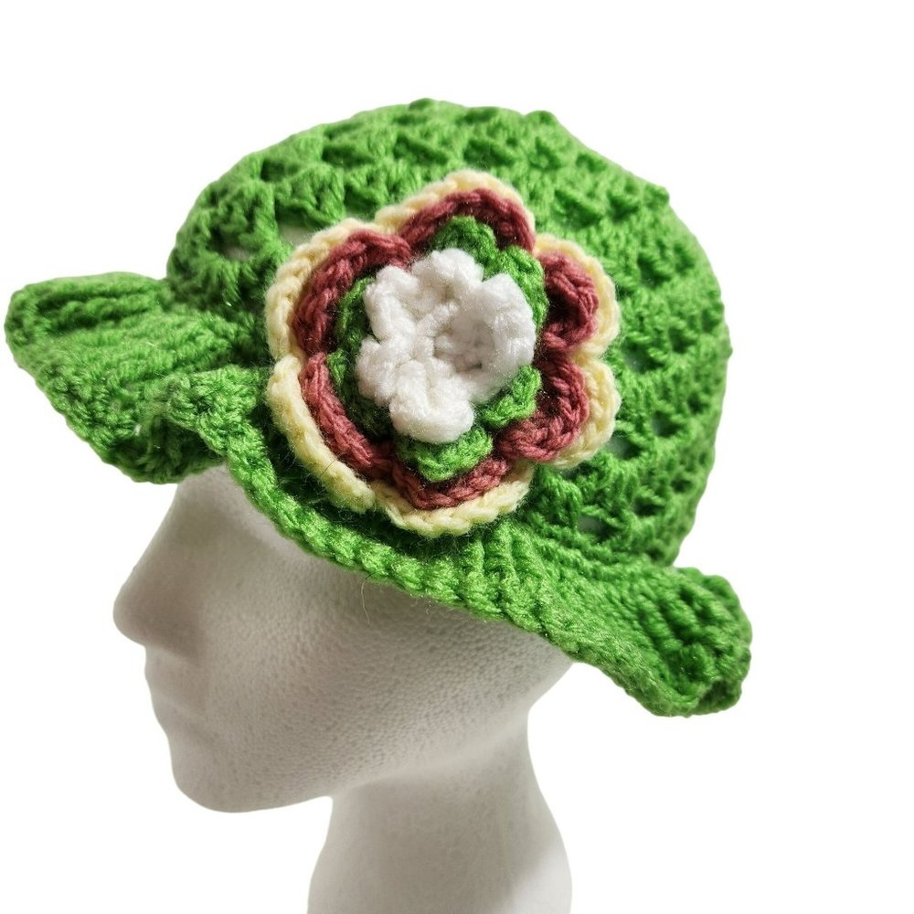 Bucket Hat granny handknit green pink kids sun hat